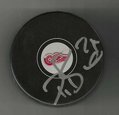 Damien Brunner potpisao je pak Detroit crvena krila - NHL pakove s autogramima